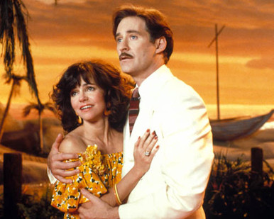 Sally Field & Kevin Kline in Soapdish Poster and Photo