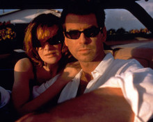 Pierce Brosnan & Rene Russo in The Thomas Crown Affair (1999) Poster and Photo