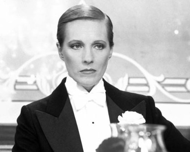 Julie Andrews in Victor/Victoria Poster and Photo