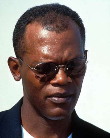 Samuel L. Jackson in White Sands Poster and Photo