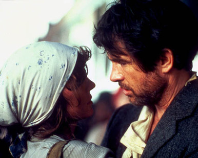 Diane Keaton & Warren Beatty in Reds Poster and Photo