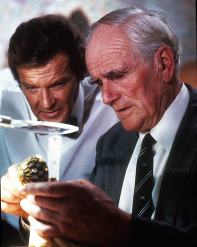 Desmond Llewelyn & Roger Moore in Octopussy Poster and Photo