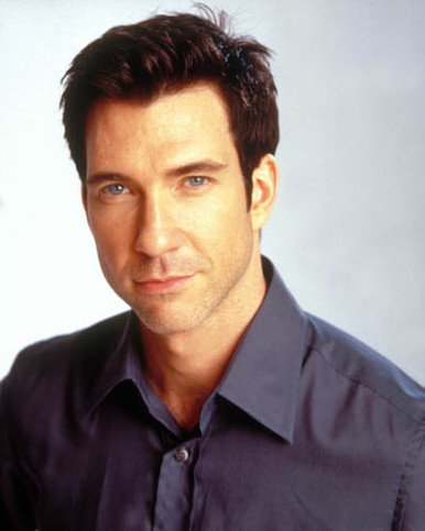 Dylan McDermott in Three to Tango Poster and Photo