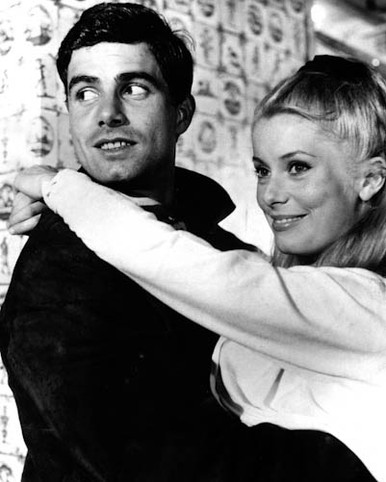 Catherine Deneuve & Nino Castelnuovo in Les Parapluies de Cherbourg a.k.a. The Umbrellas of Cherbourg Poster and Photo