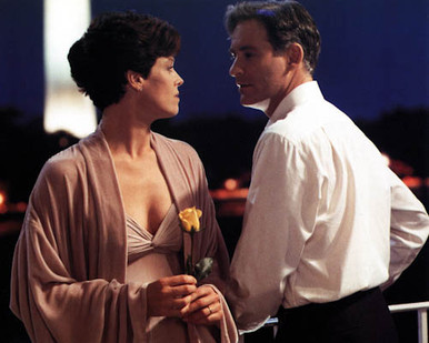 Kevin Kline & Sigourney Weaver in Dave Poster and Photo
