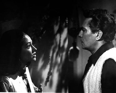 Peter Finch & Olivia Hussey in Lost Horizon (1973) Poster and Photo
