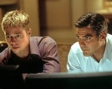 Brad Pitt & George Clooney in Ocean's Eleven a.k.a. O11 a.k.a. Ocean's 11 Poster and Photo