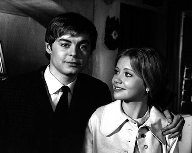Hayley Mills & Hywel Bennett in The Family Way Poster and Photo