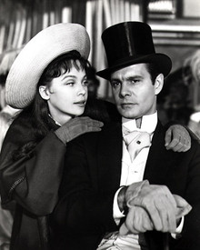 Louis Jourdan & Leslie Caron in Gigi Poster and Photo
