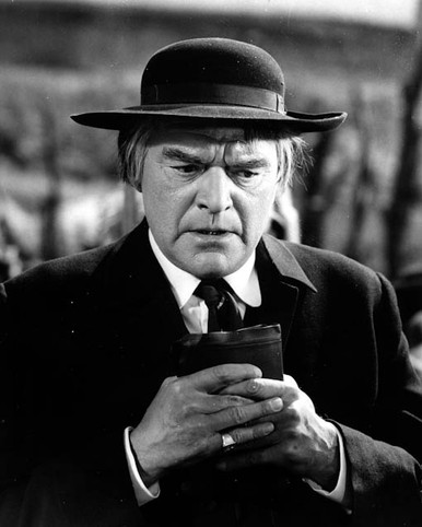 Jack Hawkins in Zulu Poster and Photo