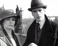 Jeremy Irons & Theresa Russell in Kafka a.k.a. Kafka: La Verdad Oculta Poster and Photo