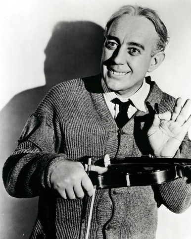 Alec Guinness in The Ladykillers a.k.a. The Lady Killers Poster and Photo