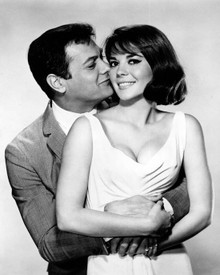 Tony Curtis & Natalie Wood in Sex and the Single Girl Poster and Photo
