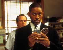 Tommy Lee Jones & Will Smith in Men in Black II Poster and Photo