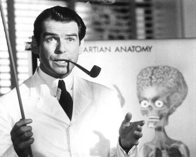 Pierce Brosnan in Mars Attacks! Poster and Photo