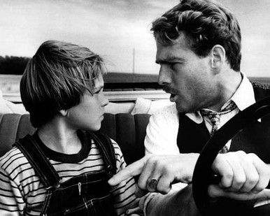 Ryan O'Neal & Tatum O'Neal in Paper Moon Poster and Photo