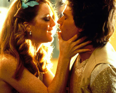 Mark Wahlberg & Julianne Moore in Boogie Nights Poster and Photo
