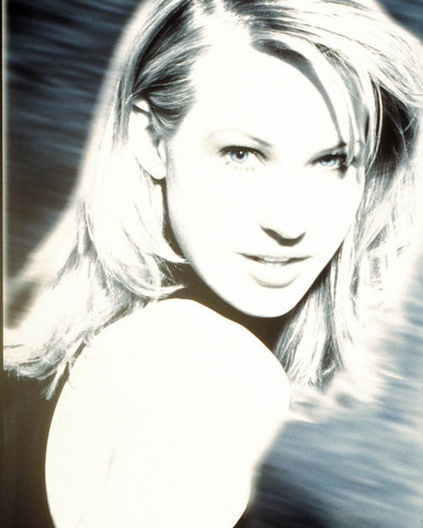 Joey Lauren Adams in Chasing Amy Poster and Photo