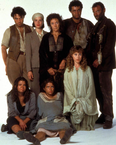 Cast of Cold Comfort Farm Poster and Photo