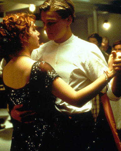 Leonardo DiCaprio & Kate Winslet in Titanic (1997) Poster and Photo