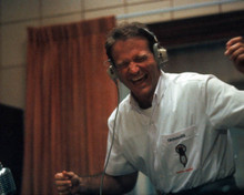 Robin Williams in Good Morning Vietnam Poster and Photo