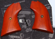 1 Set Heritage Rough Rider  RR22 Cocobolo Wood Grips 
