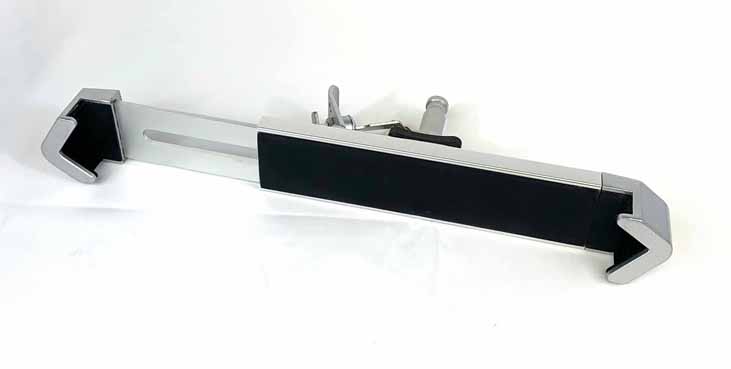 1-adjustable-holder-front.jpg 1-adjustable-holder-front.jpg