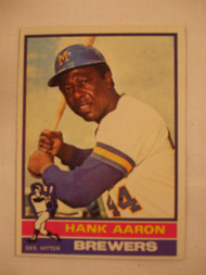 1976 Topps #550 Hank Aaron EX