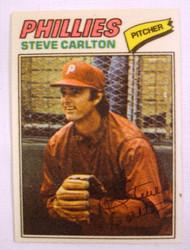 1977 Topps Cloth Stickers #11 Steve Carlton NRMT 