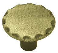 1-1/8"scallop Edge Knob
