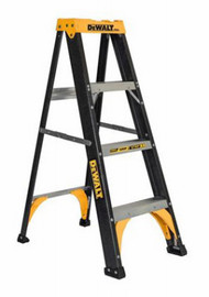 Dewalt 4' Fbg Ii Ladder