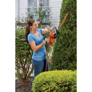 Black & Decker 16 In. 3A Corded Electric Hedge Trimmer