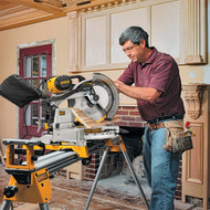DEWALT 12 In. 15-Amp Dual-Bevel Compound Miter Saw