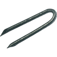 Grip-Rite 2-1/2 In. 6 ga Hot Galvanized Fence Staple (1300 Ct.  50 Lb.)