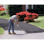 Henry 4.75 Gal. Blacktop Driveway Coating  2 Year