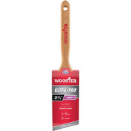 Wooster Ultra/Pro 2.5 In. Soft Angle Sash Paint Brush