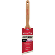 Wooster White Majestic Professional White China Bristle 2-1_2 In. Angle Sash Paint Brush