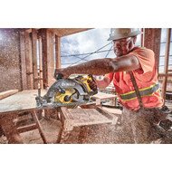 DEWALT FLEXVOLT 60V MAX Brushless 7-1/4 In. Cordless Worm Drive Circular Saw Kit with 9.0 Ah Battery & Charger