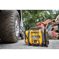 DEWALT 20 Volt MAX Lithium-Ion 160 psi Corded/Cordless Inflator (Tool Only)