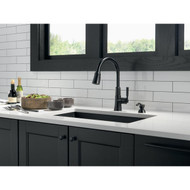 Delta Valo 1-Handle Pull-Down Kitchen Faucet with Soap Dispenser  Matte Black