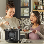 Instant Pot Pro 6 Qt. Multi-Use Pressure Cooker