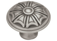 1-5/8" Pew Huit Knob