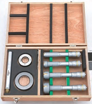 Mitutoyo 368-996 - Holtest (Type II) 8 PC Internal Micrometer Set .8 - 2"