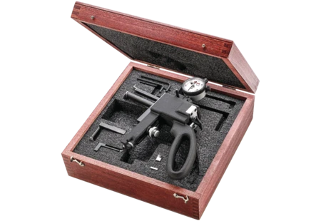 Starrett 1175Z - 0.375"-6" Dial Indicator Grove Gage w Case - 53173 USA