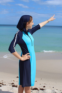 Ladies' hair covering style A in navy to match style 2633 in Turquoise Seas 