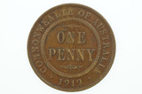 1919 Penny Dot Under Bottom Scroll George V in Almost Very Fine Condition