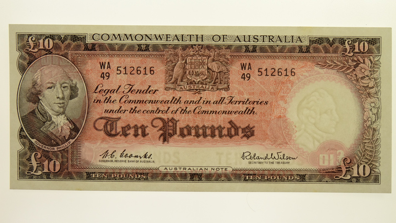 1960 Ten Pounds Coombs / Wilson Banknote in Unc Condition Reverse 