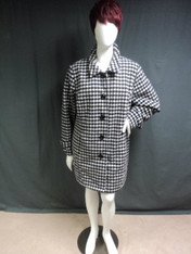 Maggie Barnes coat, black/white, size 2 X (22/24 W)