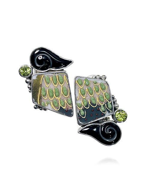 These ultra light charming earrings by Margaret Thurman, creator of Echo of the Dreamer feature vintage Japanese porcelain, peridot, and onyx set into sterling silver with a classic design. Clip  only