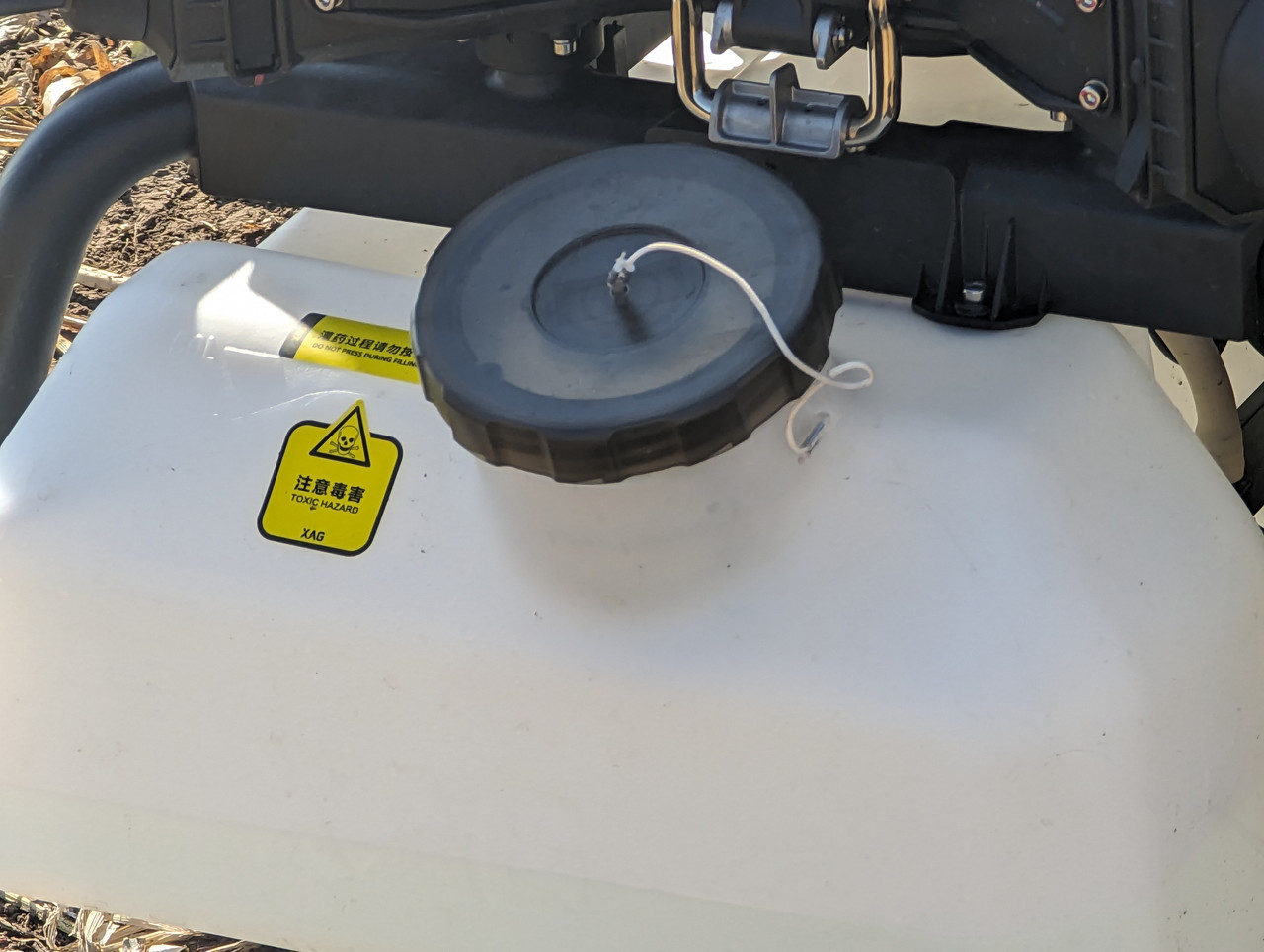 XAG P100 PRO Agricultural Drone With Spray Kit